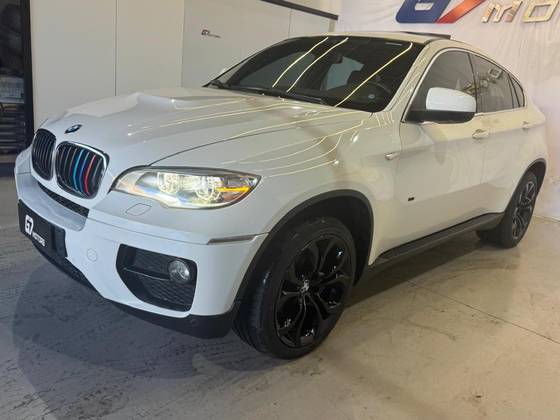BMW X6 3.0 35I 4X4 COUPÉ 6 CILINDROS 24V GASOLINA 4P AUTOMÁTICO BMW X6 3.0 35I 4X4 COUPÉ 6 CILINDROS 24V GASOLINA 4P AUTOMÁTICO